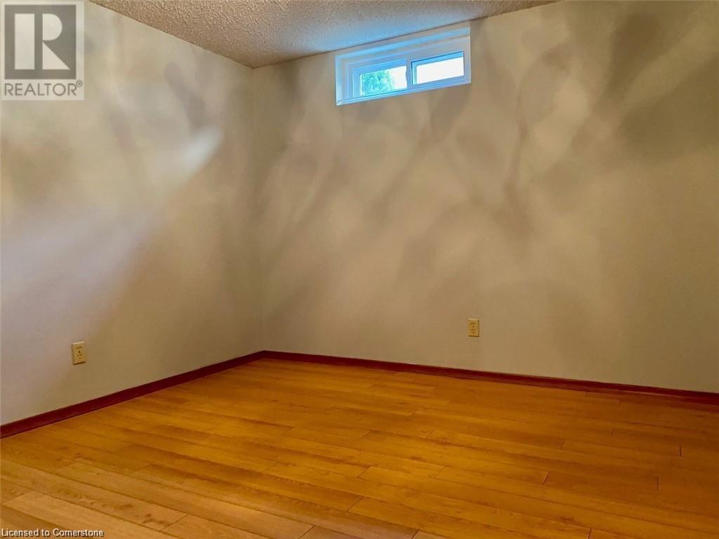 159 Sunpoint Crescent Unit# B, Waterloo, Ontario  N2V 1T9 - Photo 7 - 40739050