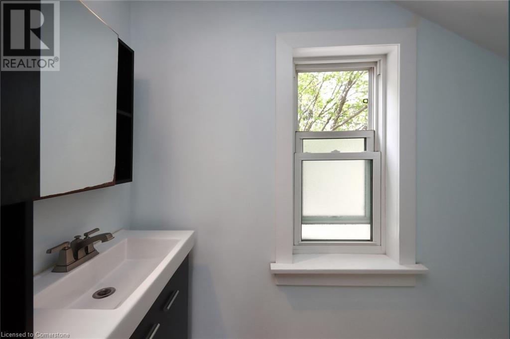 121 Brock Street, Kitchener, Ontario  N2M 1X2 - Photo 22 - 40739009
