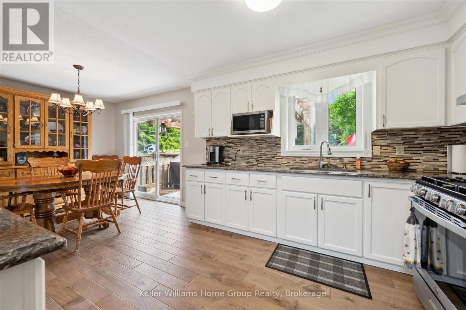 17 Keating Drive, Centre Wellington, Ontario  N0B 1S0 - Photo 14 - X12207304