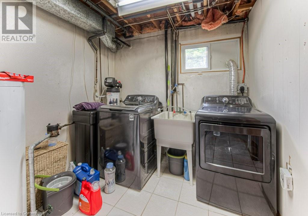 11 Coach Hill Drive, Kitchener, Ontario  N2E 1N7 - Photo 31 - 40738934