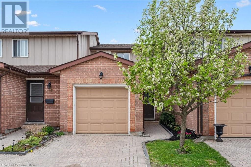 25 Valleyview Road Unit# 17, Kitchener, Ontario  N2E 1L5 - Photo 1 - 40737590