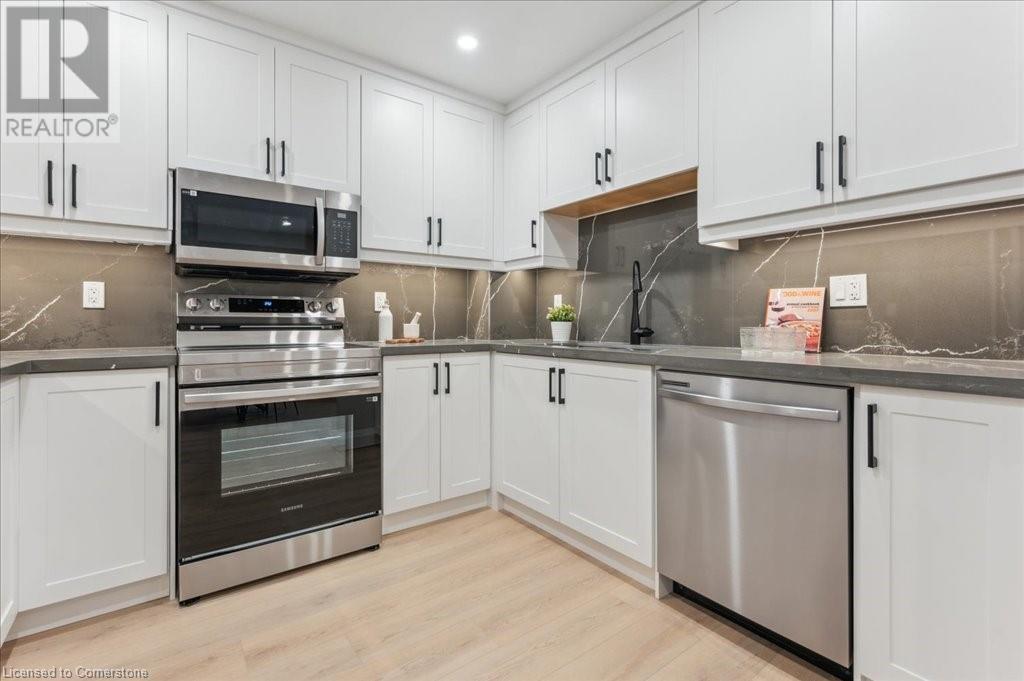 25 Valleyview Road Unit# 17, Kitchener, Ontario  N2E 1L5 - Photo 13 - 40737590