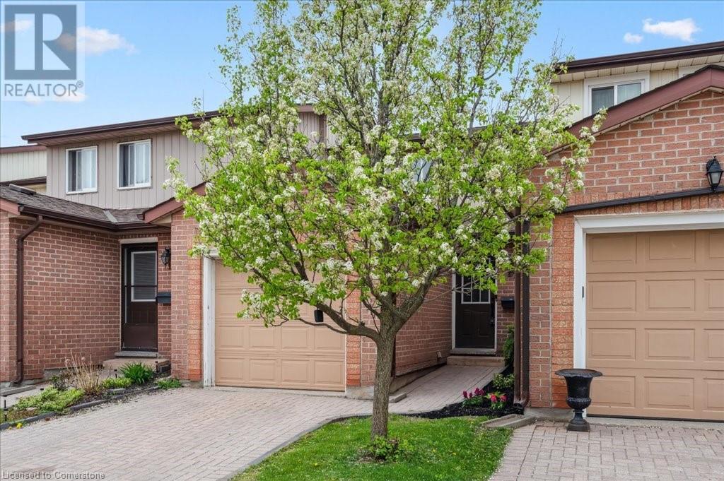 25 Valleyview Road Unit# 17, Kitchener, Ontario  N2E 1L5 - Photo 4 - 40737590