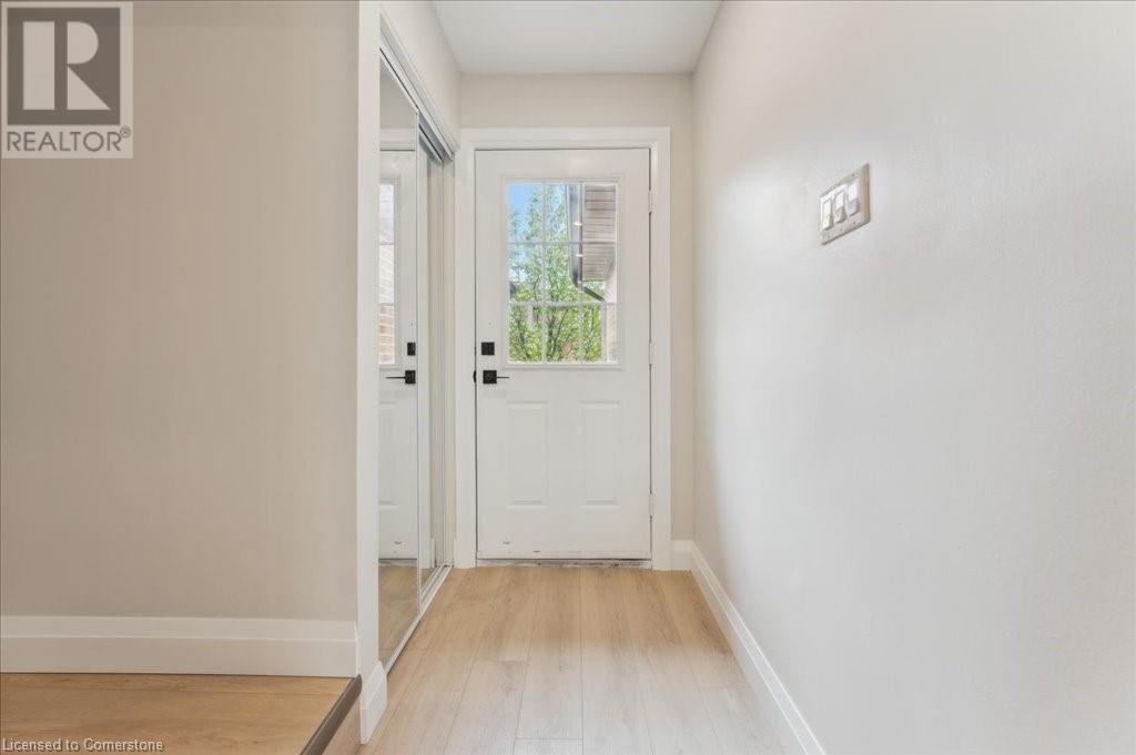 25 Valleyview Road Unit# 17, Kitchener, Ontario  N2E 1L5 - Photo 6 - 40737590