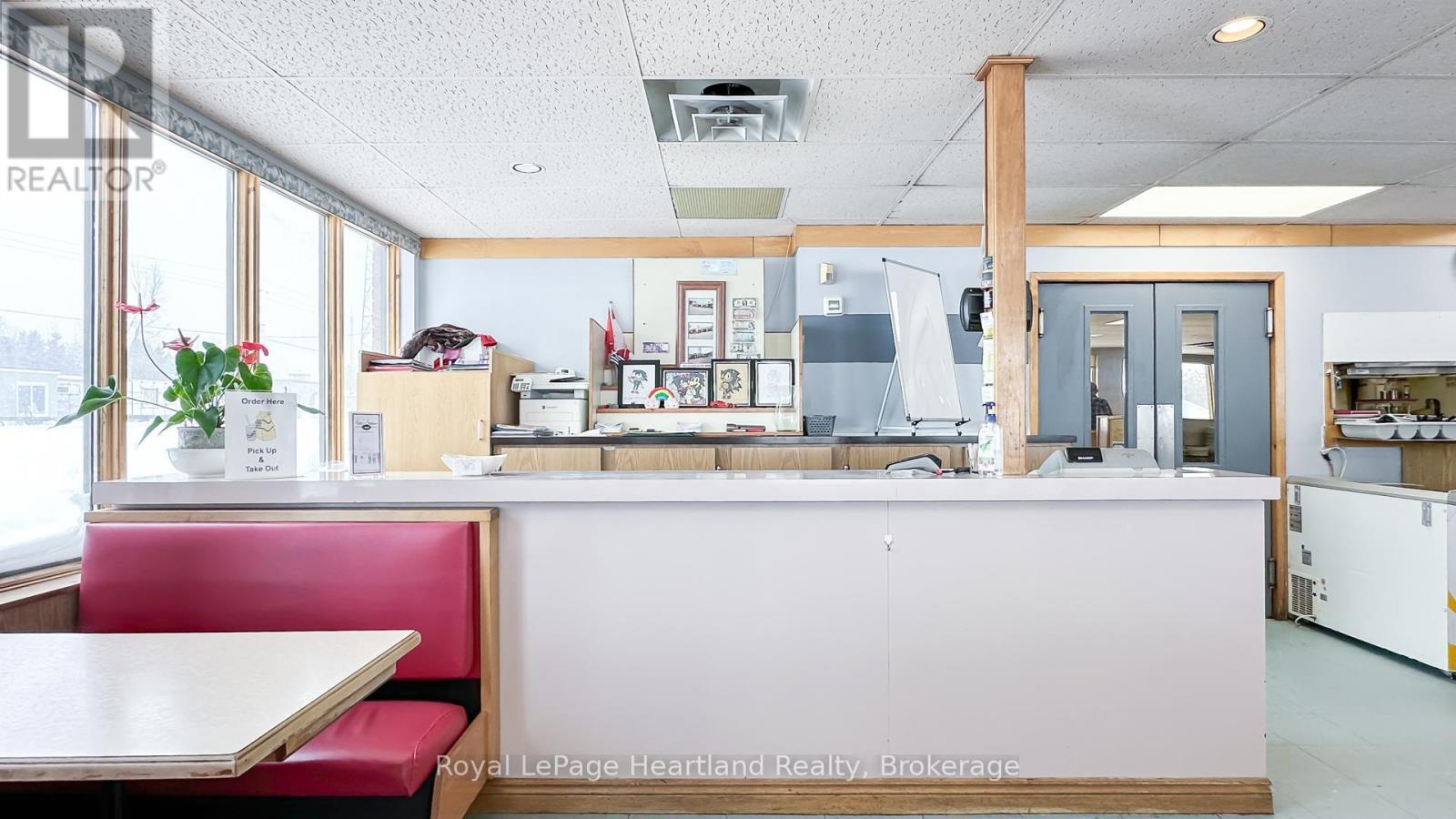 76988 London Road S, Huron East, Ontario  N0M 1L0 - Photo 23 - X12207395