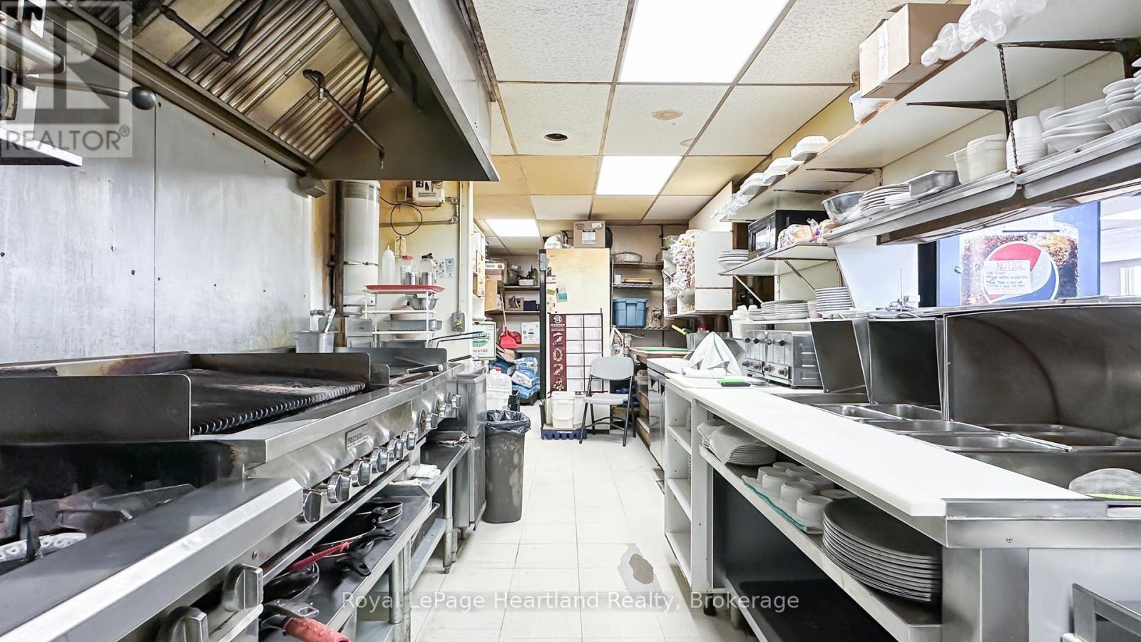 76988 London Road S, Huron East, Ontario  N0M 1L0 - Photo 7 - X12207395