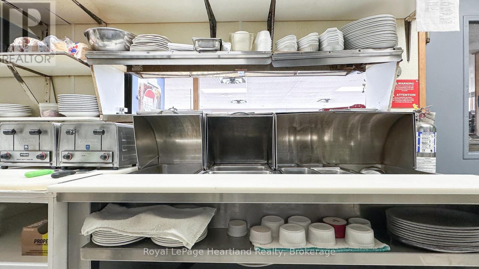 76988 London Road S, Huron East, Ontario  N0M 1L0 - Photo 9 - X12207395