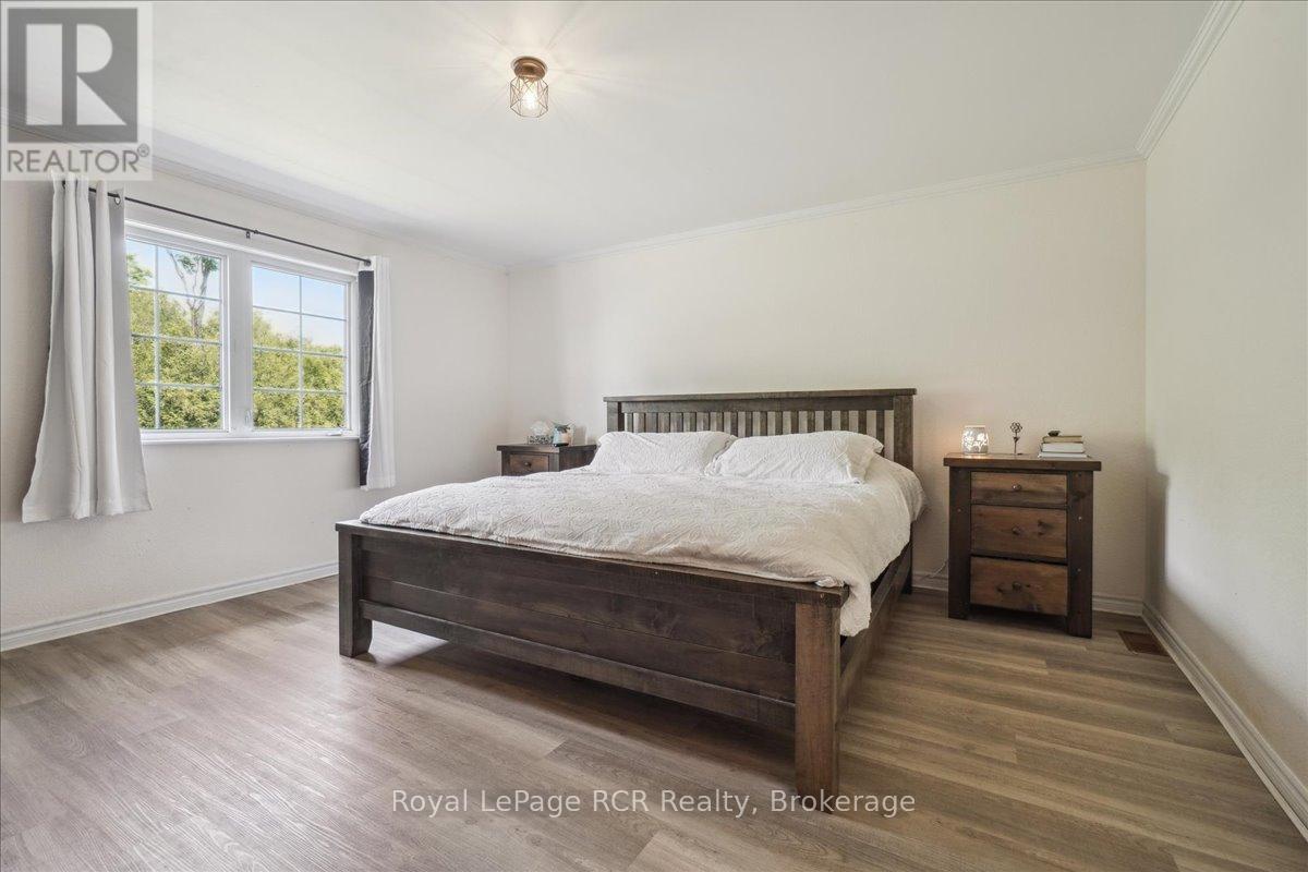 614486 Hamilton Lane, West Grey, Ontario  N0C 1H0 - Photo 21 - X12207419