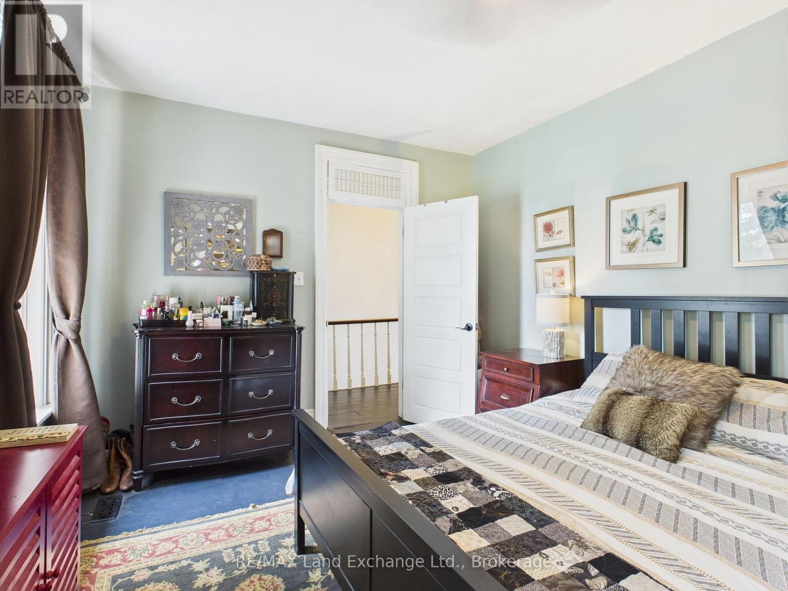 20 Queen Street, Huron-Kinloss, Ontario  N0G 2R0 - Photo 21 - X12207434