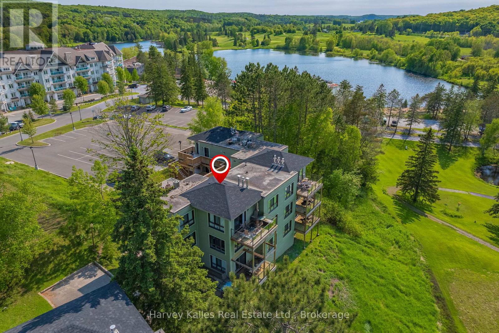 304 - 29 DEERHURST TENNISVIEW, Huntsville, Ontario