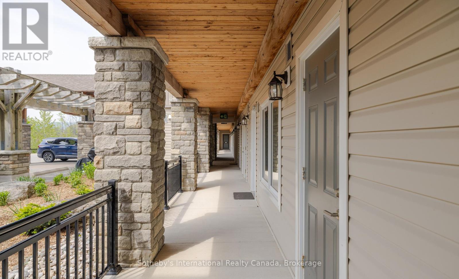 107 - 6 Anchorage Crescent, Collingwood, Ontario  L9Y 0Y6 - Photo 2 - S12207565