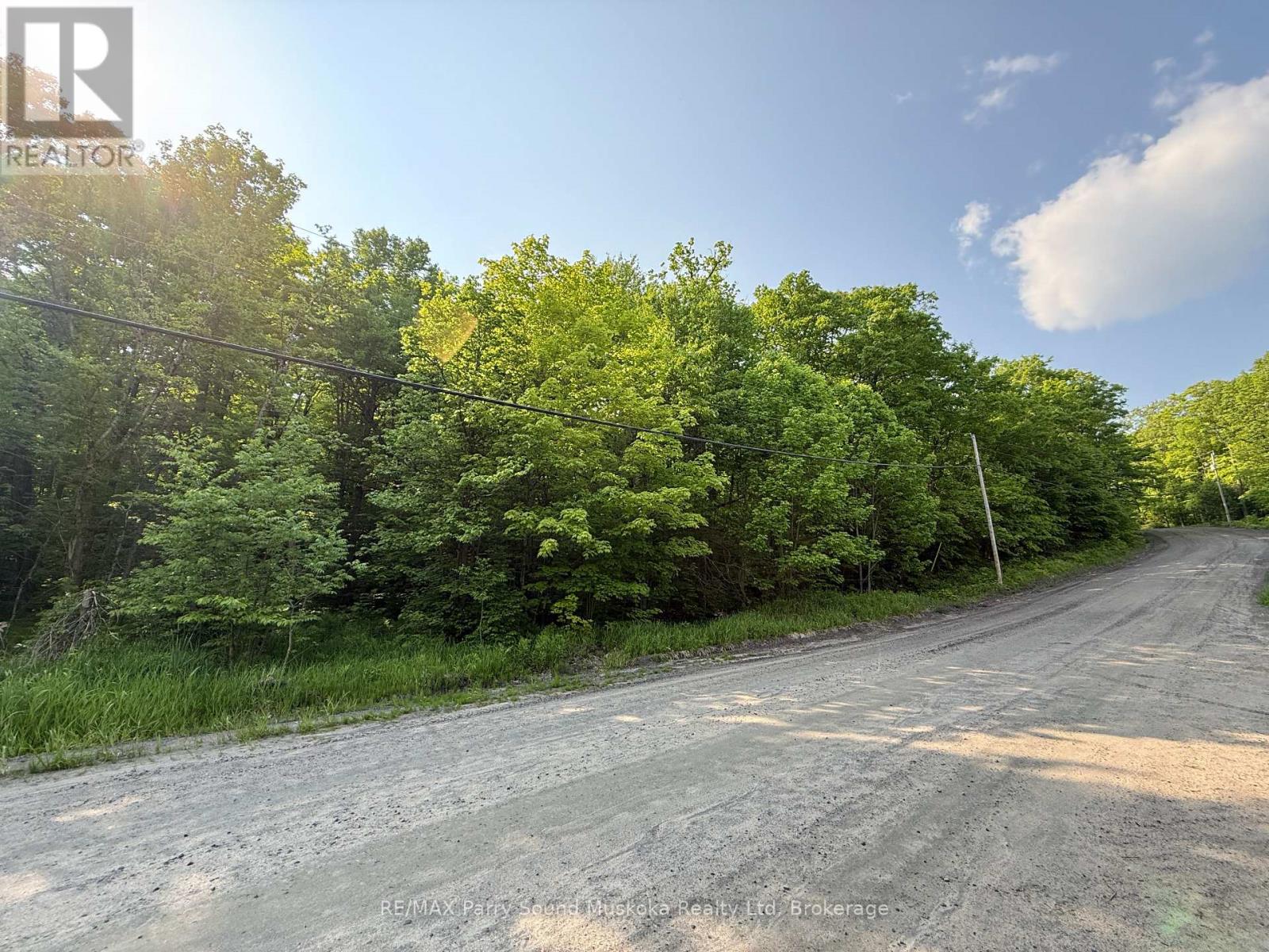 33 Lioness Road, Seguin, Ontario  P2A 2W8 - Photo 2 - X12207543