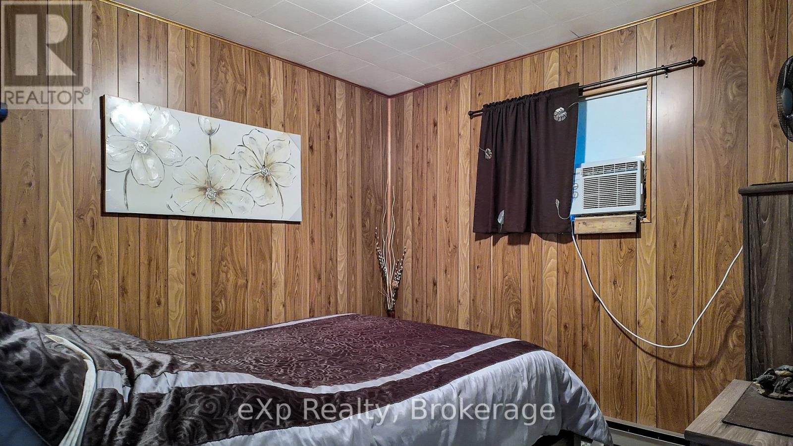 119 Old Bridge Road S, West Grey, Ontario  N4N 3B8 - Photo 11 - X12207559