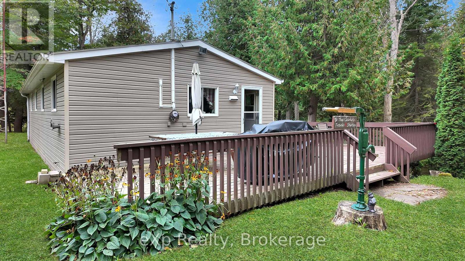 119 Old Bridge Road S, West Grey, Ontario  N4N 3B8 - Photo 2 - X12207559