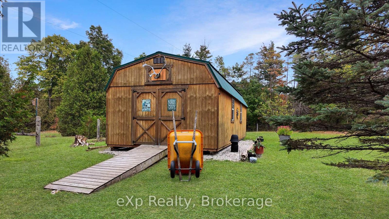 119 Old Bridge Road S, West Grey, Ontario  N4N 3B8 - Photo 44 - X12207559