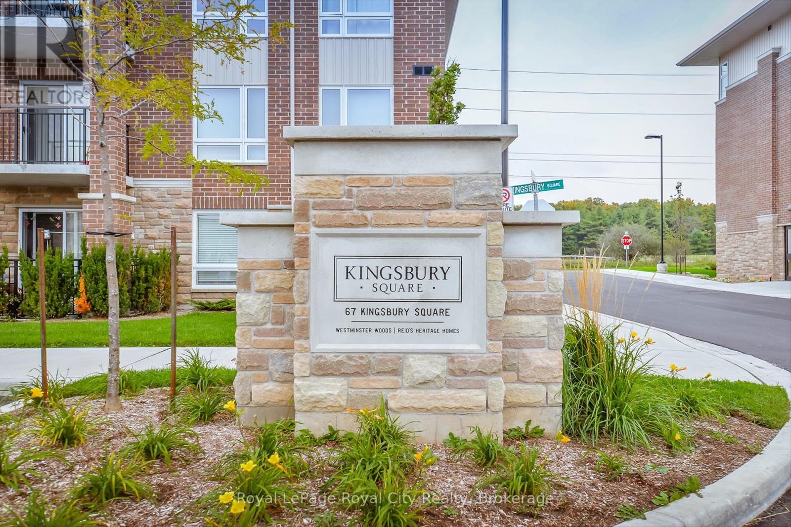 409 - 67 Kingsbury Square, Guelph, Ontario  N1L 0L3 - Photo 2 - X12207572
