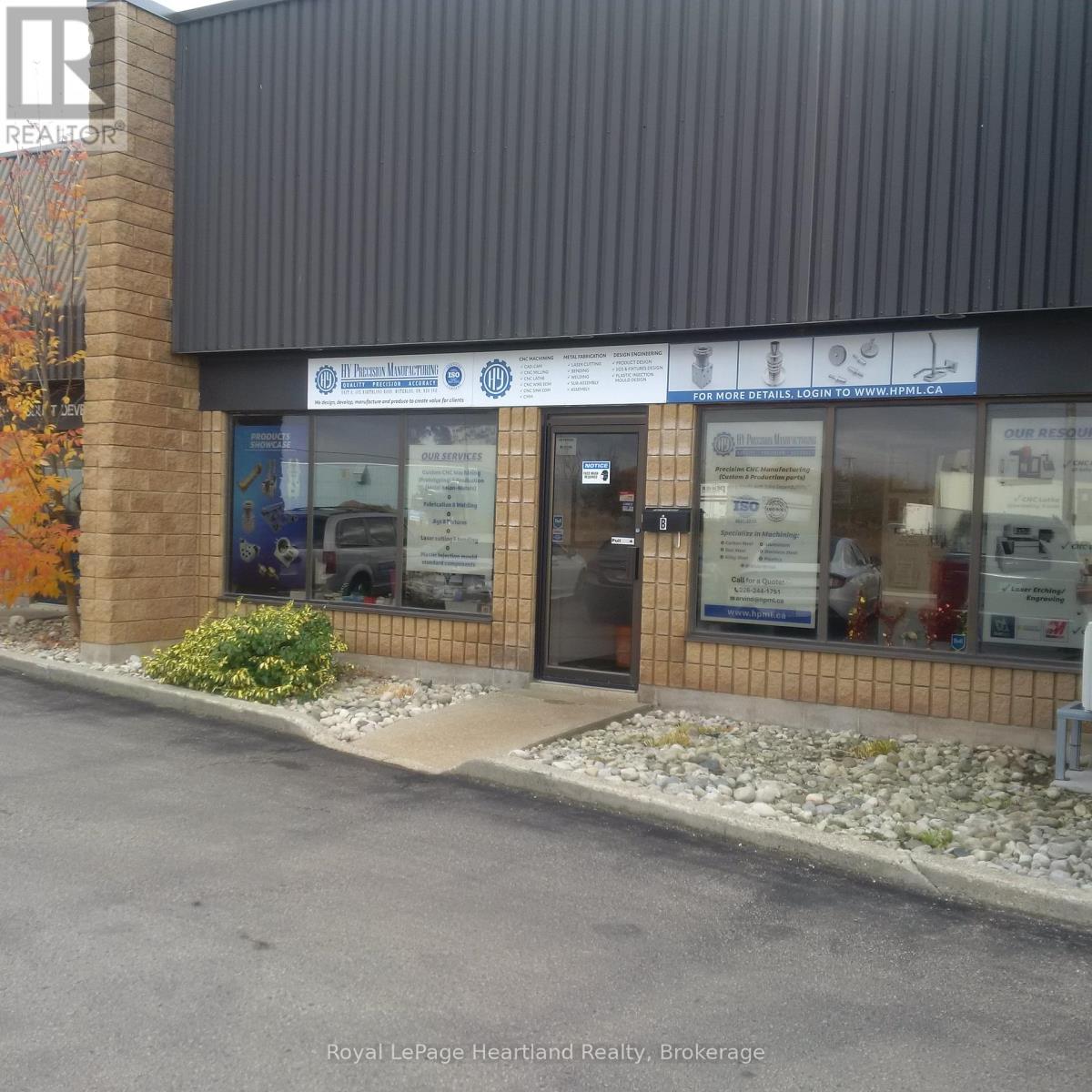 105 Northland Road, Waterloo, Ontario  N2V 1Y8 - Photo 7 - X12207702