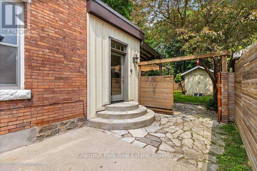 689 4th Avenue E, Owen Sound, Ontario  N4K 2N3 - Photo 44 - X12207728