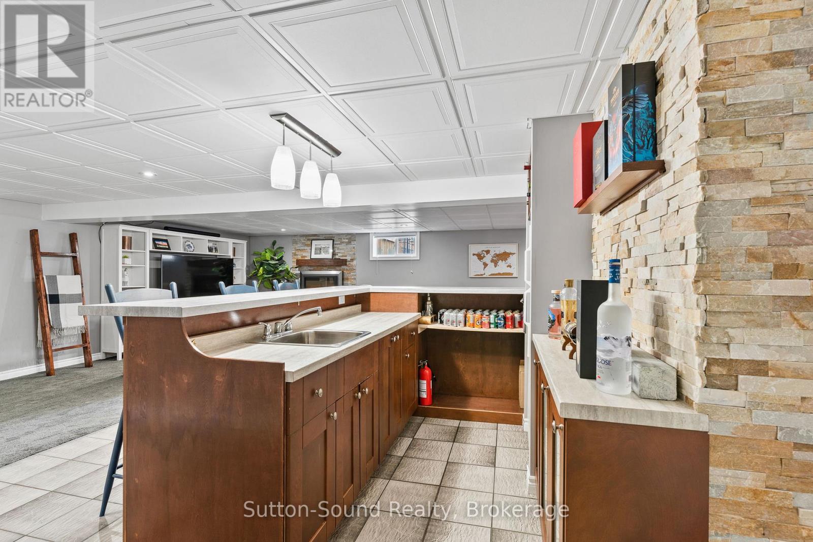 232 4th Avenue, Hanover, Ontario  N4N 2B5 - Photo 29 - X12207760