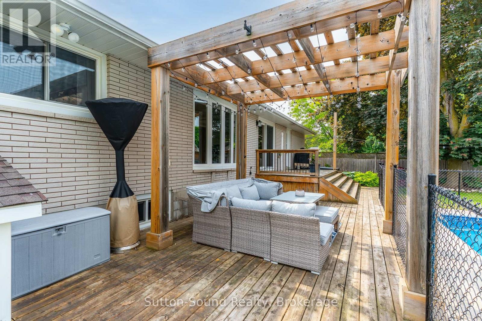 232 4th Avenue, Hanover, Ontario  N4N 2B5 - Photo 36 - X12207760