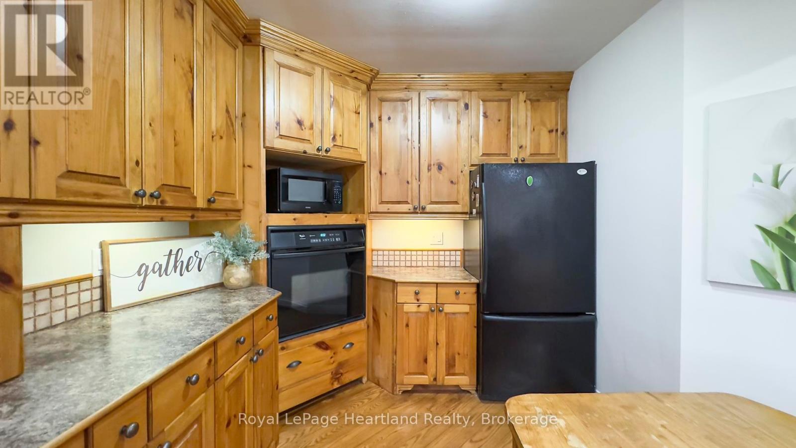 41829 Amberley Road, Morris Turnberry, Ontario  N0G 1G0 - Photo 13 - X12207824