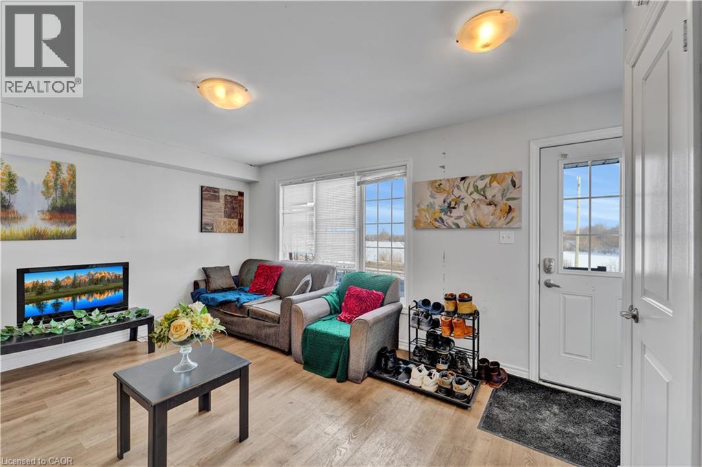 252 Penetanguishene Road Unit# 14, Barrie, Ontario  L4M 7C2 - Photo 11 - 40739054