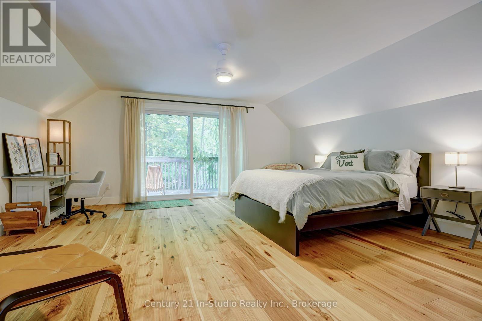9 13th Avenue, South Bruce Peninsula, Ontario  N0H 2T0 - Photo 23 - X12207867
