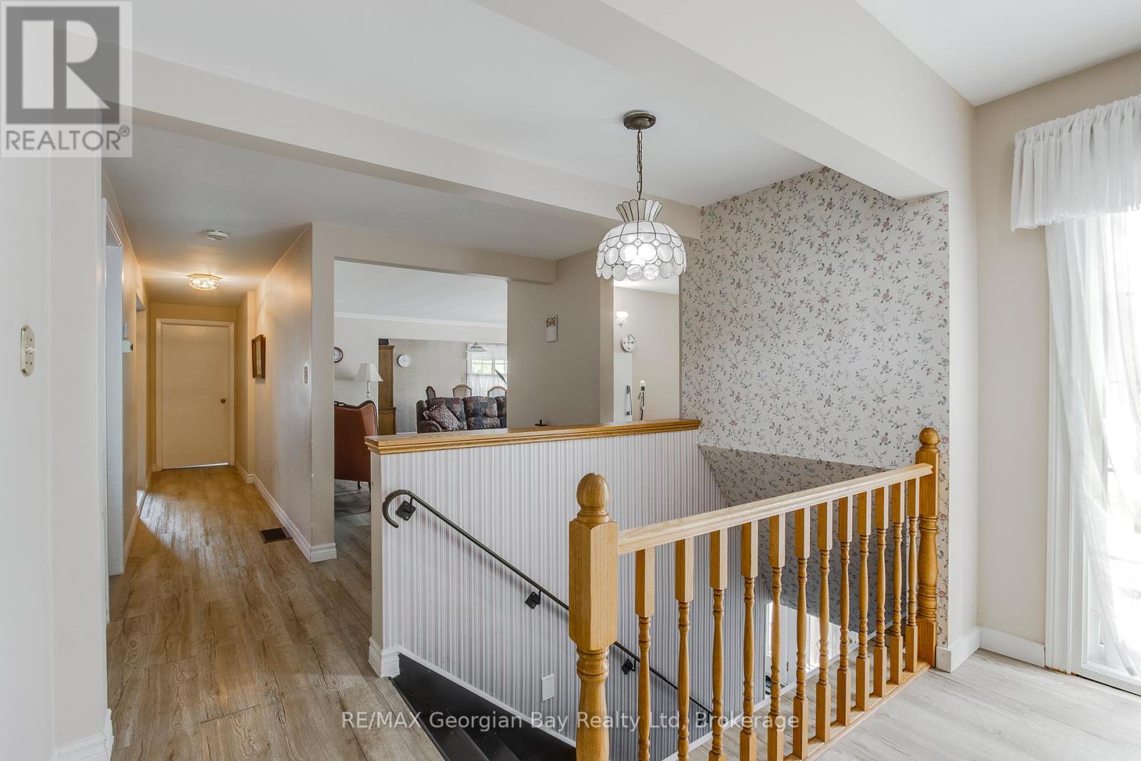 586 Dominion Avenue, Midland, Ontario  L4R 1R3 - Photo 15 - S12207996