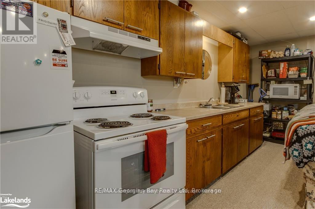 586 Dominion Avenue, Midland, Ontario  L4R 1R3 - Photo 35 - S12207996