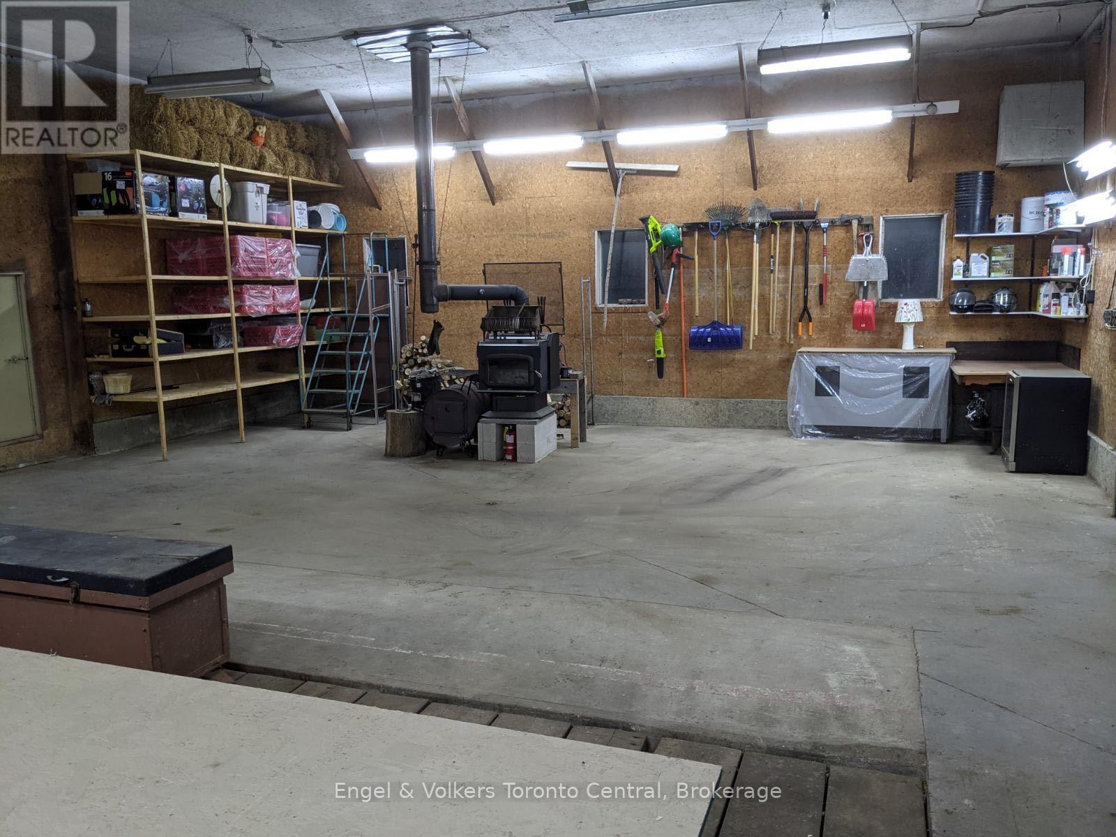215588 Concession 4, Chatsworth, Ontario  N0H 2V0 - Photo 33 - X12208304