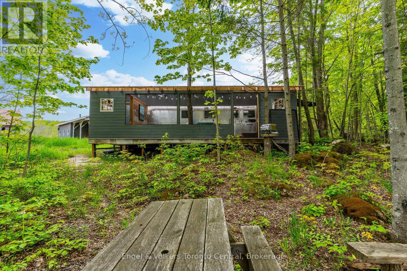 215588 Concession 4, Chatsworth, Ontario  N0H 2V0 - Photo 44 - X12208304