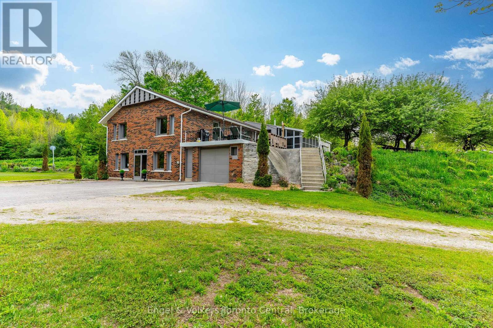 215588 Concession 4, Chatsworth, Ontario  N0H 2V0 - Photo 9 - X12208304