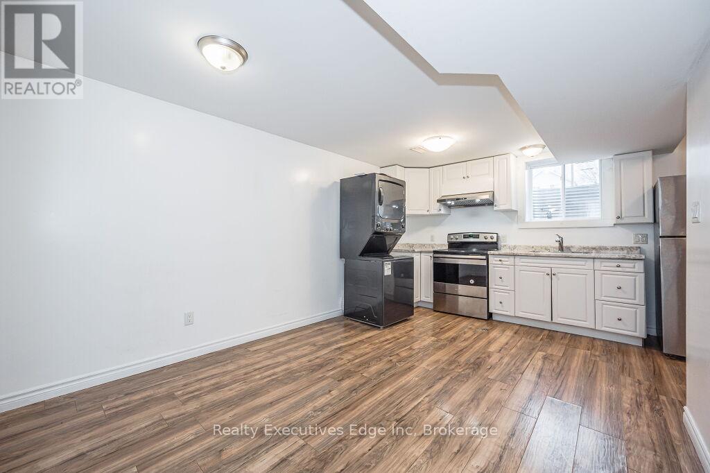 5 Troy Crescent, Guelph, Ontario  N1E 6W7 - Photo 32 - X12208390