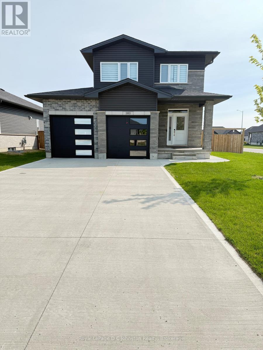 380 MARY ROSE AVENUE, Saugeen Shores, Ontario
