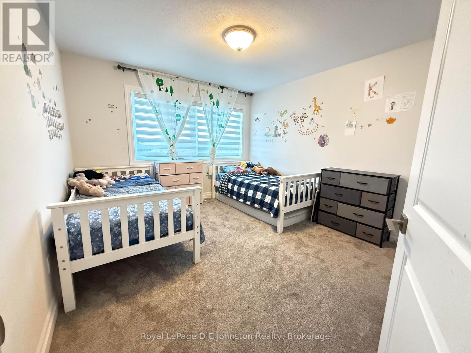380 Mary Rose Avenue, Saugeen Shores, Ontario  N0H 2C3 - Photo 11 - X12208483