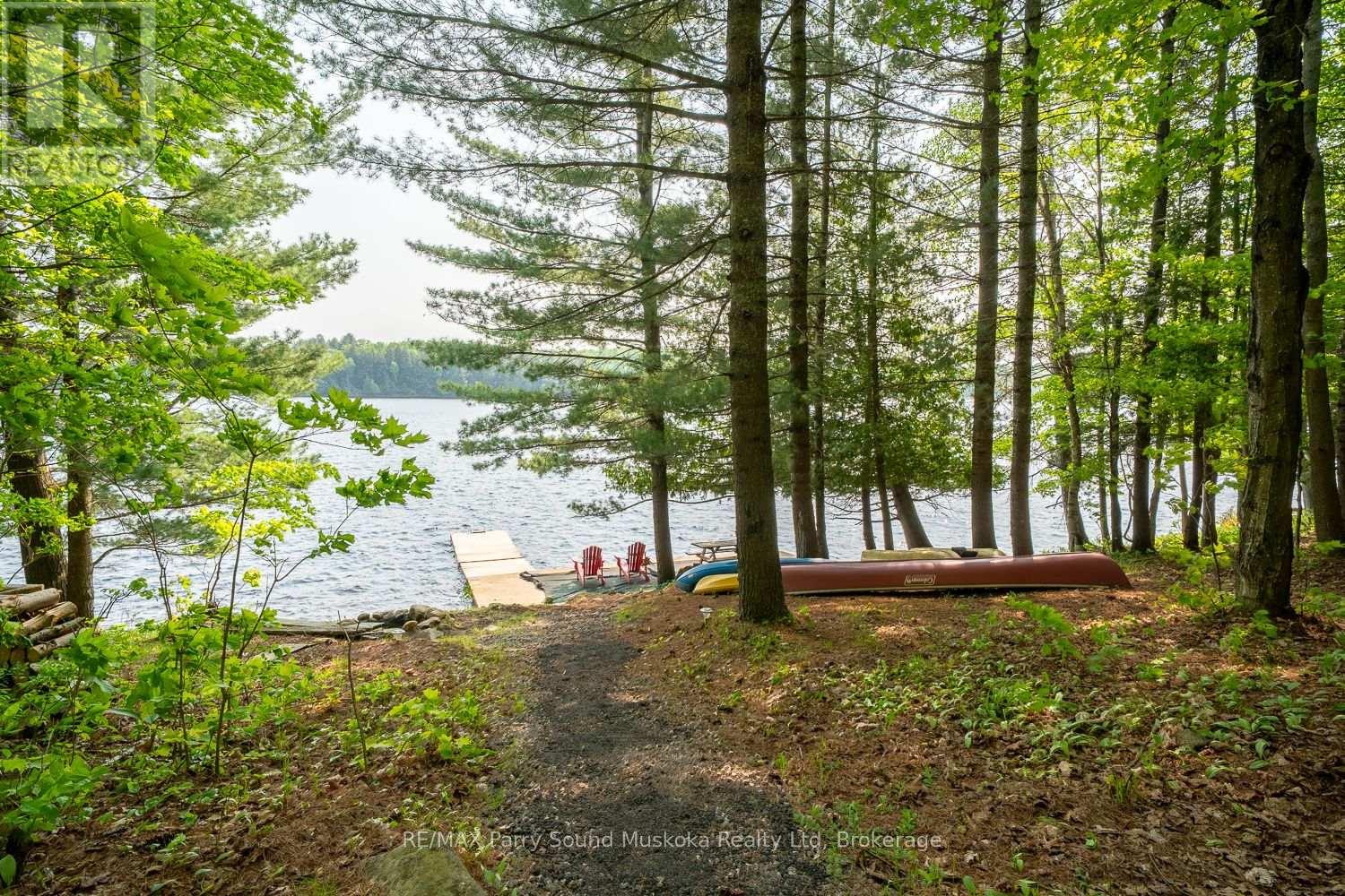 40 Jack And Verna's Lane, Magnetawan, Ontario  P0A 1P0 - Photo 16 - X12208559