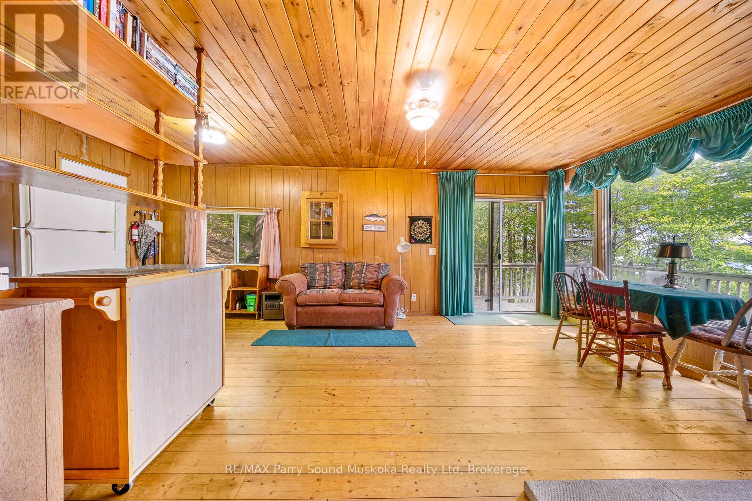 40 Jack And Verna's Lane, Magnetawan, Ontario  P0A 1P0 - Photo 31 - X12208559