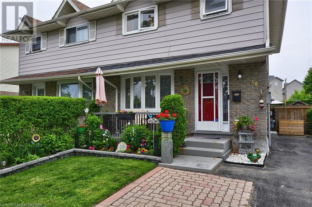 30 The Country Way, Kitchener, Ontario  N2E 2K8 - Photo 3 - 40737947