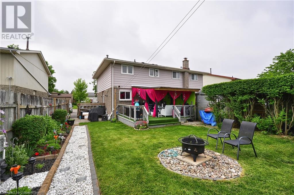 30 The Country Way, Kitchener, Ontario  N2E 2K8 - Photo 33 - 40737947