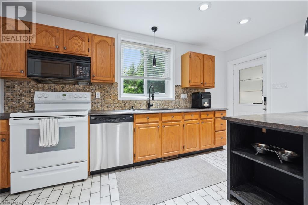 22 Charles Street, St. Clements, Ontario  N0B 2M0 - Photo 12 - 40739064