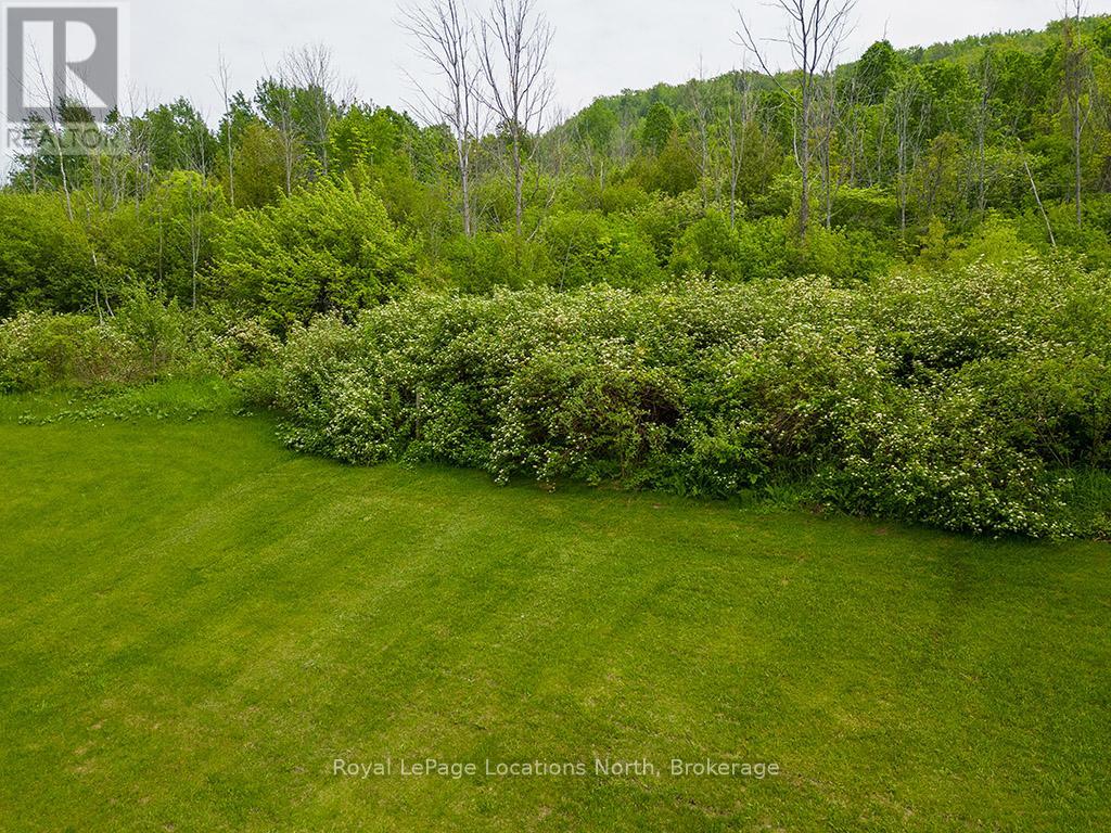 130 Dorothy Drive, Blue Mountains, Ontario  N0H 1J0 - Photo 28 - X12208856