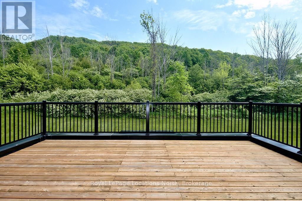 130 Dorothy Drive, Blue Mountains, Ontario  N0H 1J0 - Photo 31 - X12208856