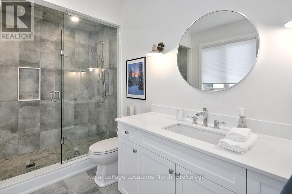 130 Dorothy Drive, Blue Mountains, Ontario  N0H 1J0 - Photo 38 - X12208856