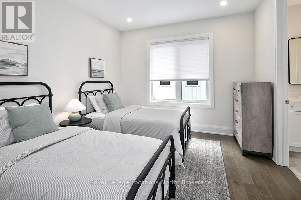 130 Dorothy Drive, Blue Mountains, Ontario  N0H 1J0 - Photo 40 - X12208856