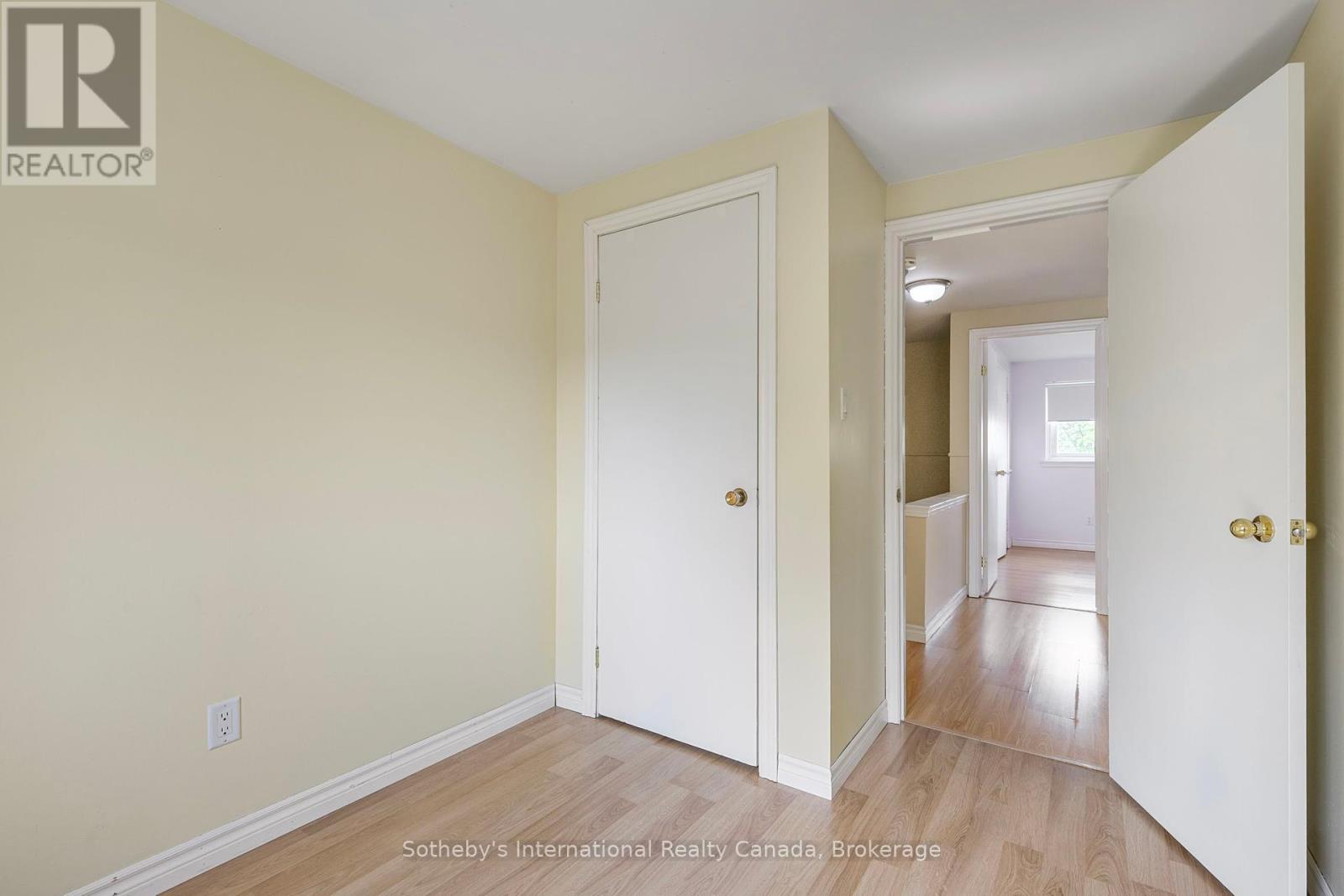 26 Christie Crescent, Barrie, Ontario  L4N 4W8 - Photo 20 - S12208948