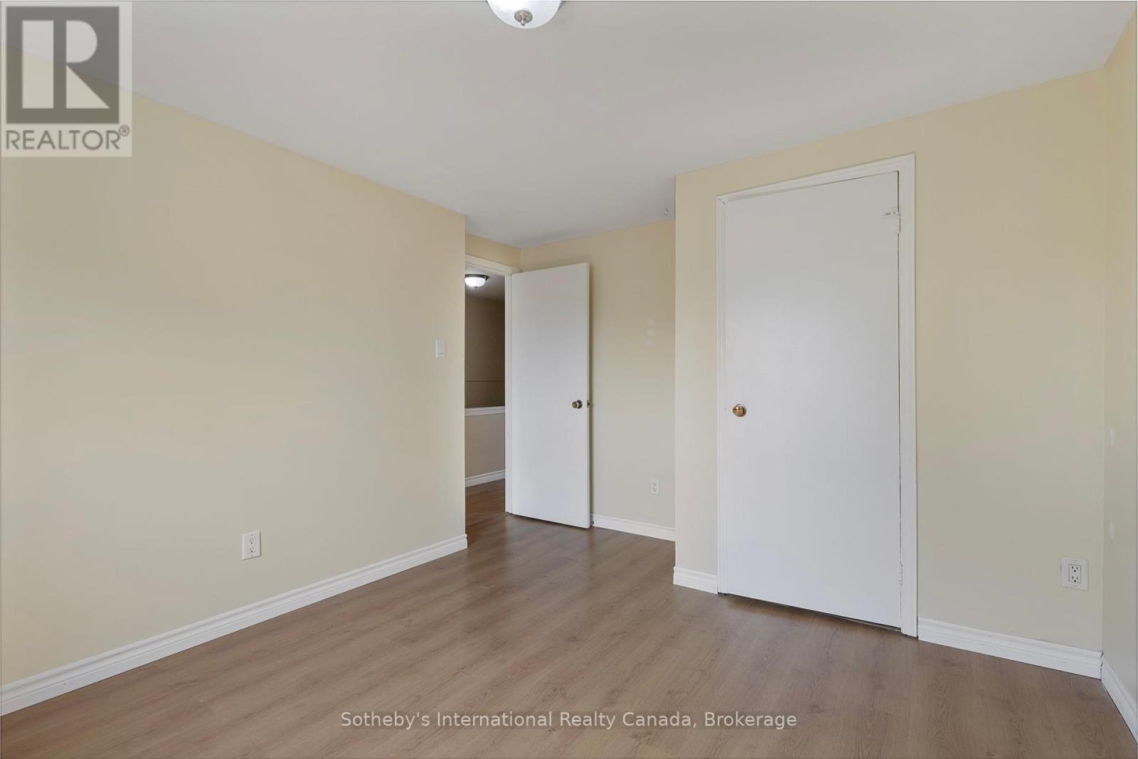 26 Christie Crescent, Barrie, Ontario  L4N 4W8 - Photo 23 - S12208948