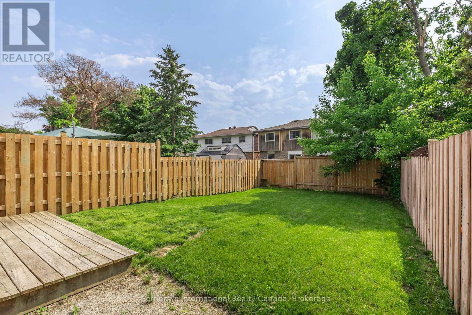 26 Christie Crescent, Barrie, Ontario  L4N 4W8 - Photo 34 - S12208948