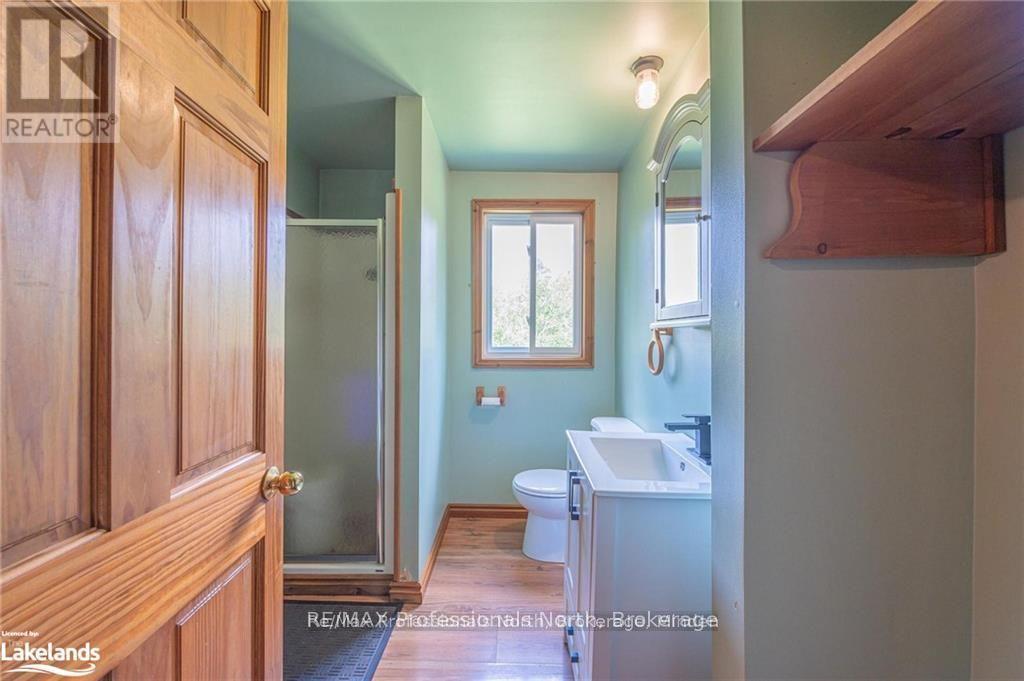 1026 Dewey Street, Highlands East, Ontario  K0M 1R0 - Photo 36 - X12187394