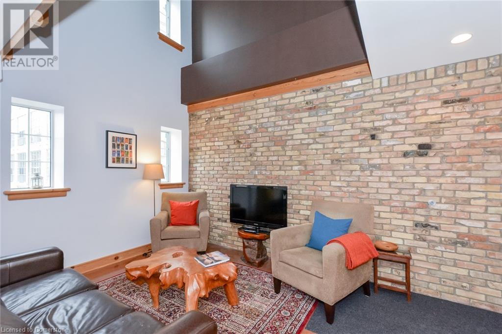 3 FATHER DAVID BAUER Drive Unit# 201, Waterloo, Ontario