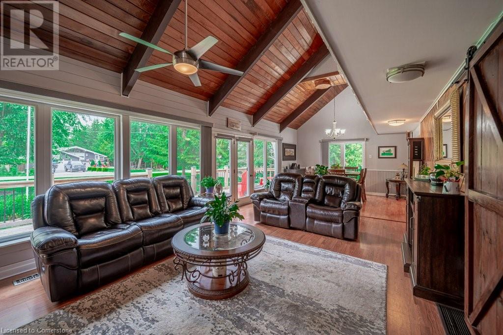 8463 Defore Drive, Lambton Shores, Ontario  N0M 1T0 - Photo 5 - 40738857